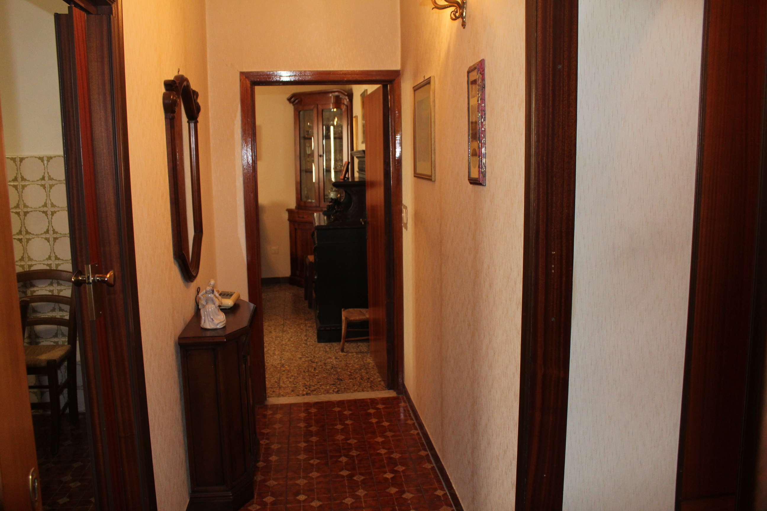 10 via nazionale,Piancastagnaio,Siena,Toscana,Italia 53025,1 Camera da Letto Stanze da Letto,2 BagniBagni,Appartamenti,via nazionale,1505