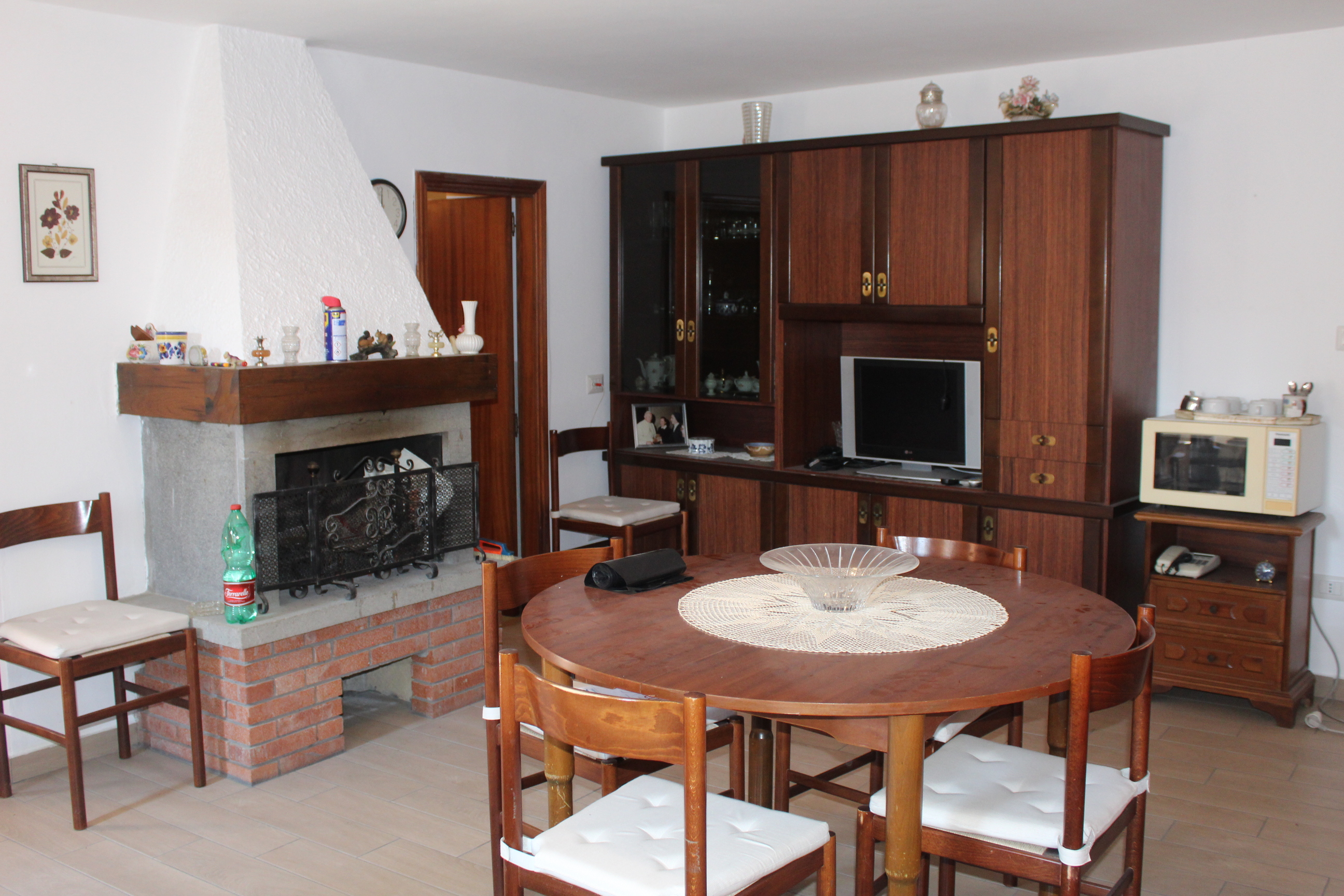 16 VIA E.CAVALLUCCI,Piancastagnaio,Siena,Toscana,Italia 53025,2 Stanze da Letto Stanze da Letto,1 BagnoBagni,Appartamenti,VIA E.CAVALLUCCI,1519