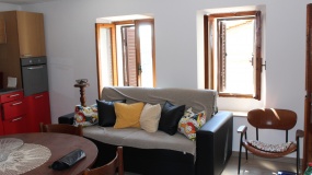 16 VIA E.CAVALLUCCI,Piancastagnaio,Siena,Toscana,Italia 53025,2 Stanze da Letto Stanze da Letto,1 BagnoBagni,Appartamenti,VIA E.CAVALLUCCI,1519