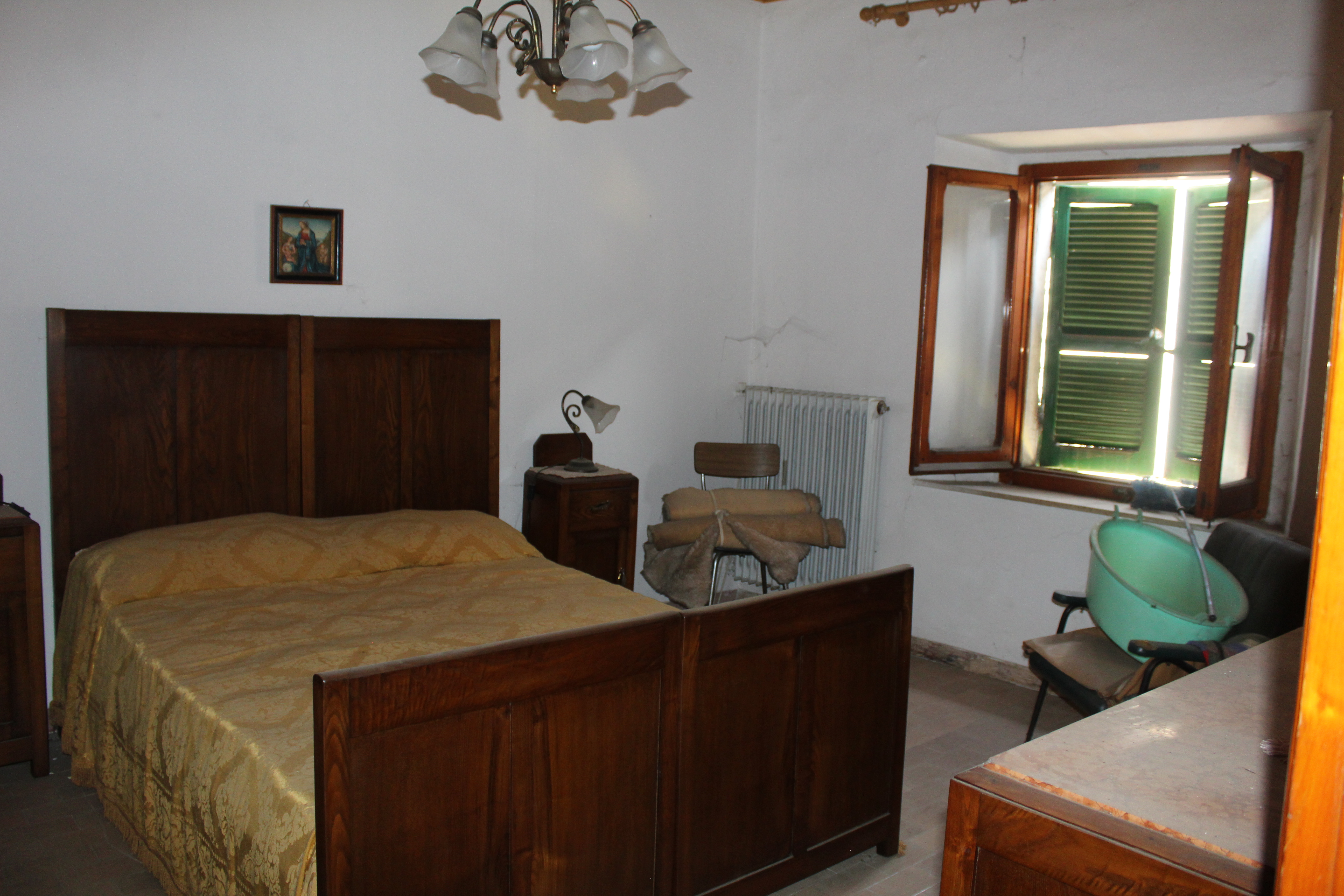 16 VIA M. D'AZEGLIO,Abbadia San Salvatore,Siena,Toscana,Italia 53021,3 Stanze da Letto Stanze da Letto,1 BagnoBagni,Appartamenti,VIA M. D'AZEGLIO ,1526