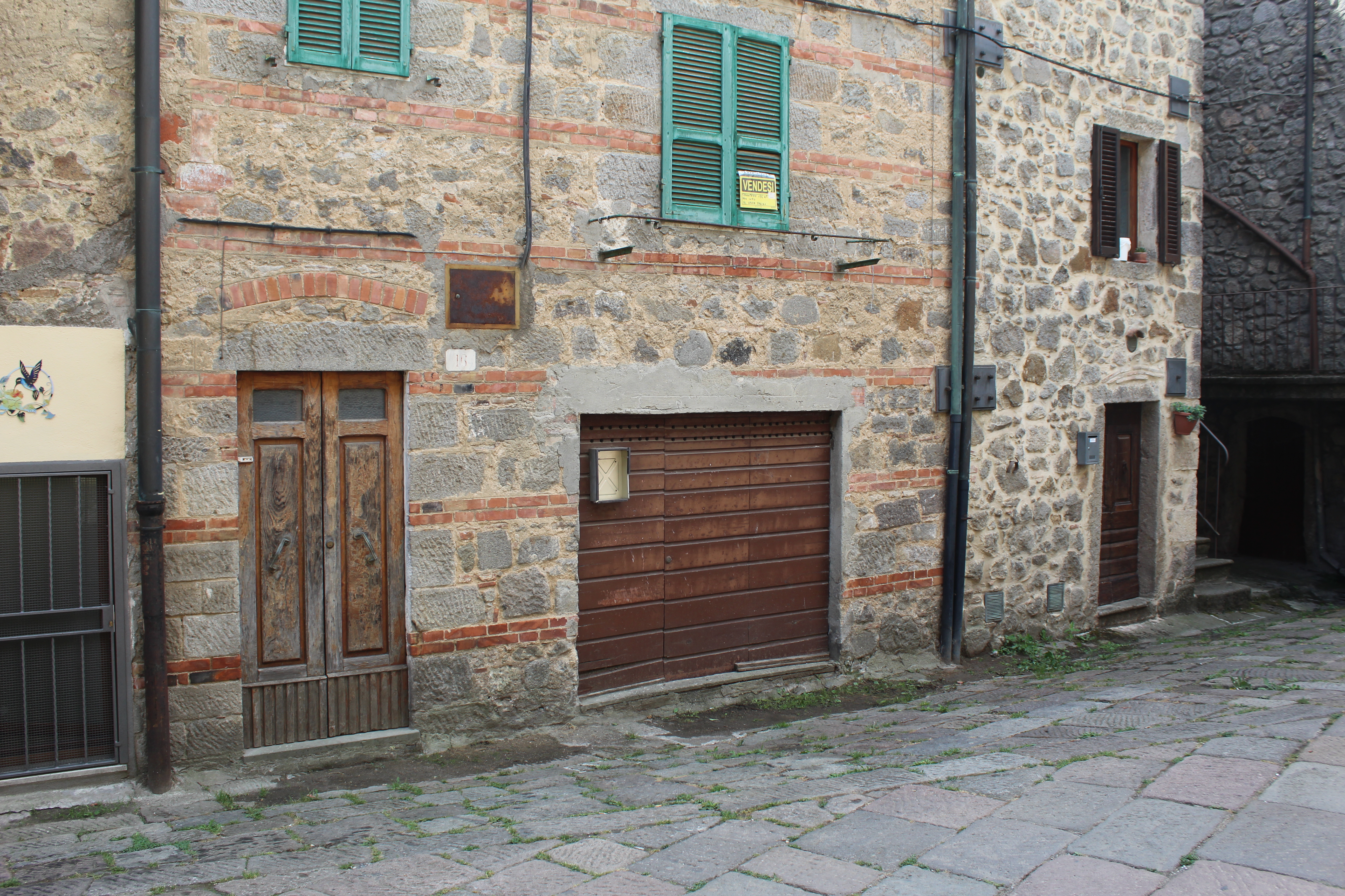 16 VIA M. D'AZEGLIO,Abbadia San Salvatore,Siena,Toscana,Italia 53021,3 Stanze da Letto Stanze da Letto,1 BagnoBagni,Appartamenti,VIA M. D'AZEGLIO ,1526