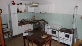 16 VIA M. D'AZEGLIO,Abbadia San Salvatore,Siena,Toscana,Italia 53021,3 Stanze da Letto Stanze da Letto,1 BagnoBagni,Appartamenti,VIA M. D'AZEGLIO ,1526