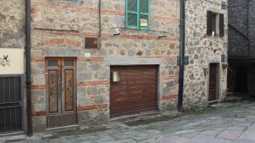 16 VIA M. D'AZEGLIO,Abbadia San Salvatore,Siena,Toscana,Italia 53021,3 Stanze da Letto Stanze da Letto,1 BagnoBagni,Appartamenti,VIA M. D'AZEGLIO ,1526