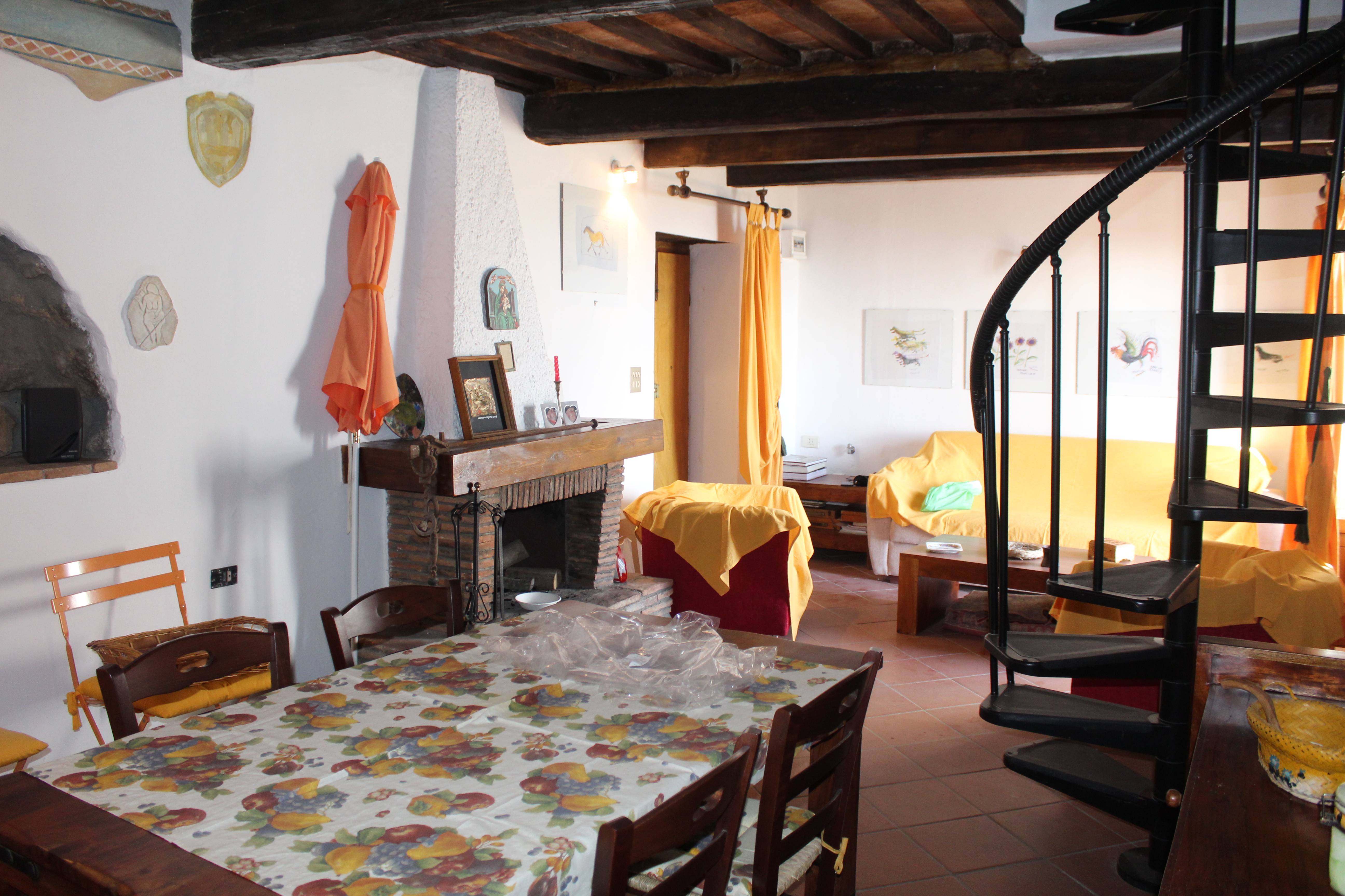 110 VIA DELLA PERGOLA,Piancastagnaio,Siena,Toscana,Italia 53025,2 Stanze da Letto Stanze da Letto,1 BagnoBagni,Appartamenti,VIA DELLA PERGOLA,1529