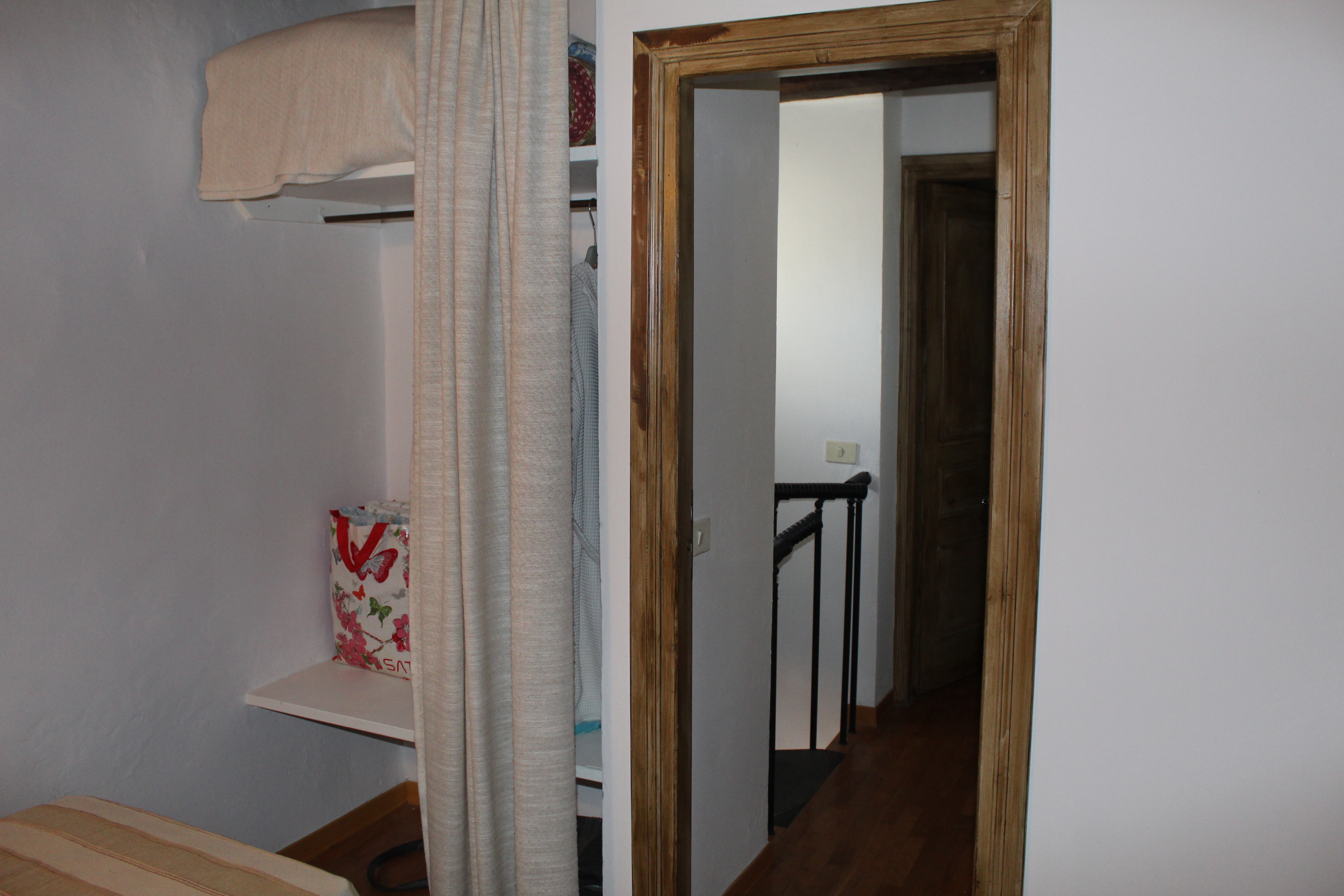 110 VIA DELLA PERGOLA,Piancastagnaio,Siena,Toscana,Italia 53025,2 Stanze da Letto Stanze da Letto,1 BagnoBagni,Appartamenti,VIA DELLA PERGOLA,1529