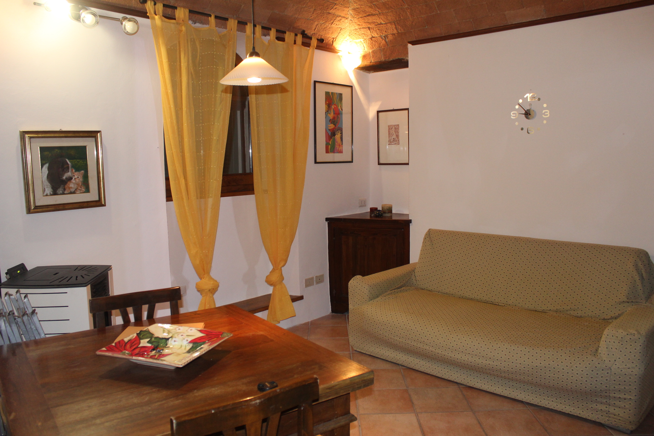 1 VIA VICOLO DEL GIARDINO,Piancastagnaio,Siena,Toscana,Italia 53025,1 Camera da Letto Stanze da Letto,1 BagnoBagni,Appartamenti,VIA VICOLO DEL GIARDINO,1533