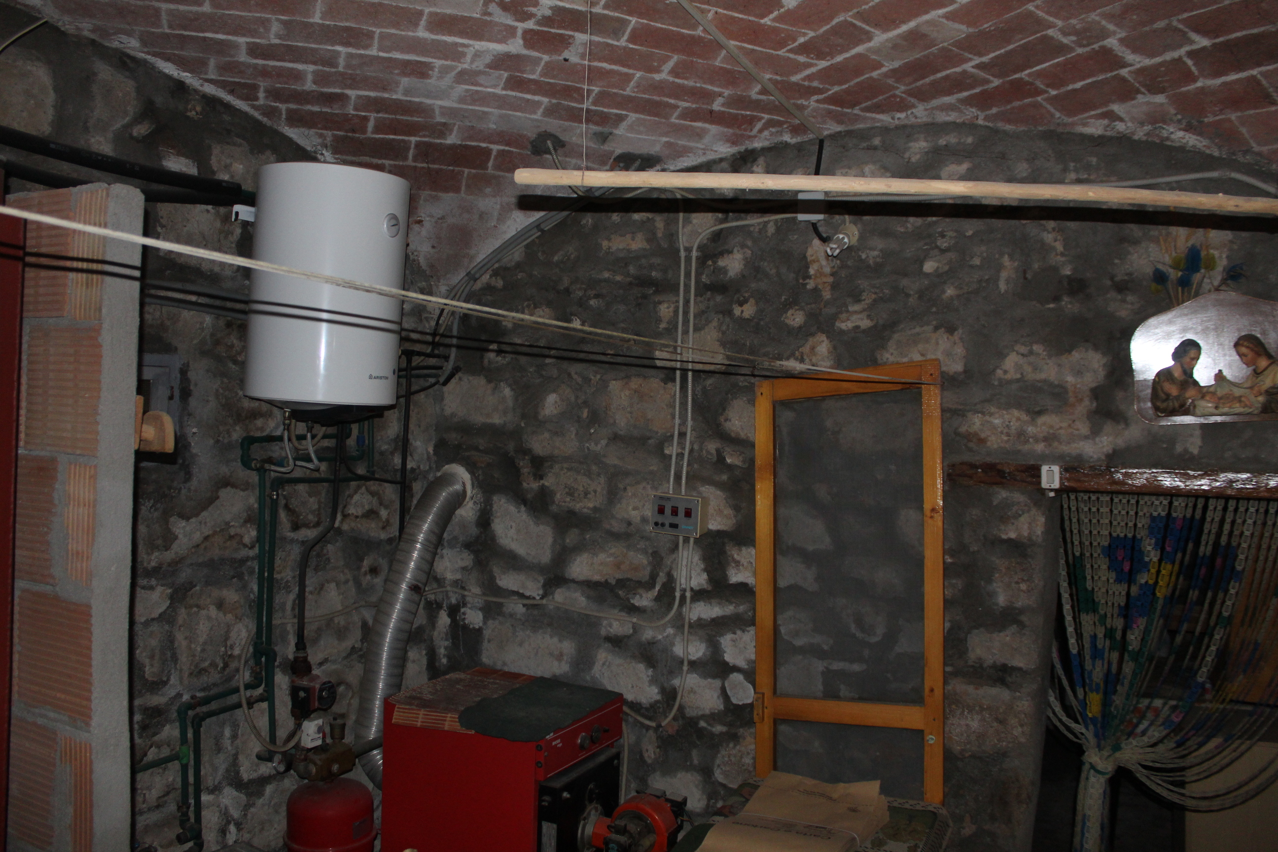 68 VIA DELLA PERGOLA,Piancastagnaio,Siena,Toscana,Italia 53025,Case indipendenti,VIA DELLA PERGOLA,1536