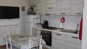 102 Via Aldo Moro,Piancastagnaio,Siena,Toscana,Italia 53025,1 Camera da Letto Stanze da Letto,2 BagniBagni,Appartamenti,Via Aldo Moro,1,1539